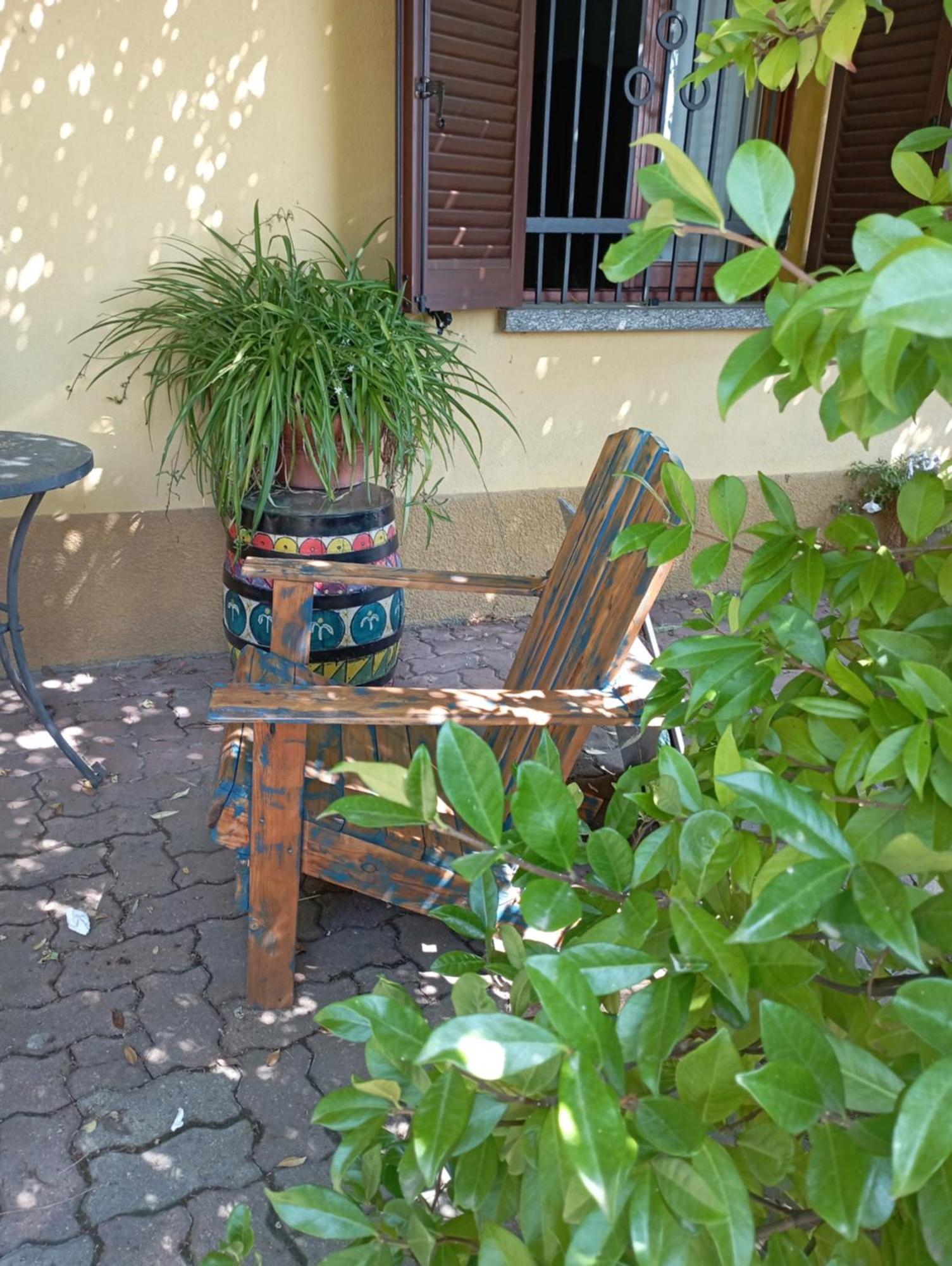 Casa Vacanza Il Colle Del Vento Calosso Екстериор снимка